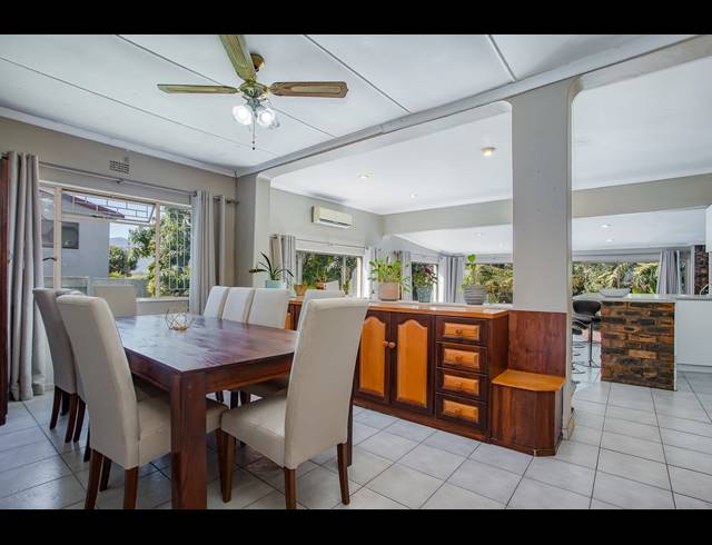 4 BEDROOM FREEHOLD FOR SALE IN PAARL NORTH